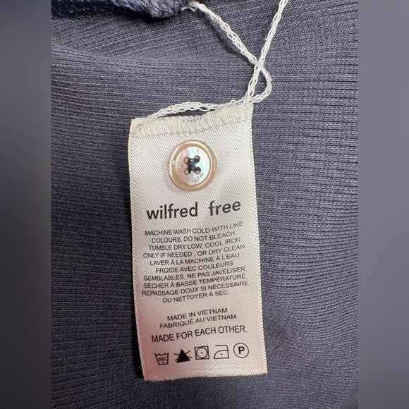 Wilfred Navy Button Down Top - Picture 7 of 8